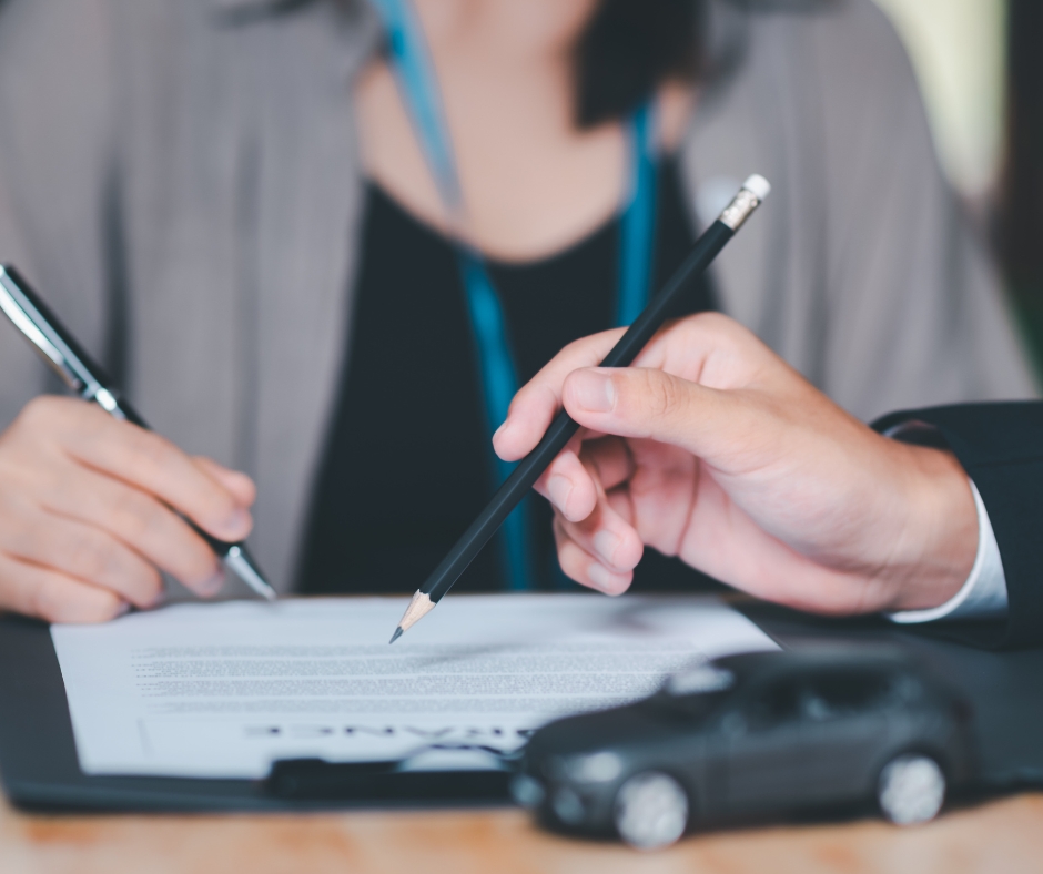 Préparer son assurance auto suite à l'approbation de votre demande de prêt auto. 