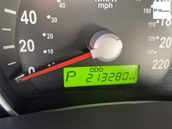 KIA Sedona LX - Image 11