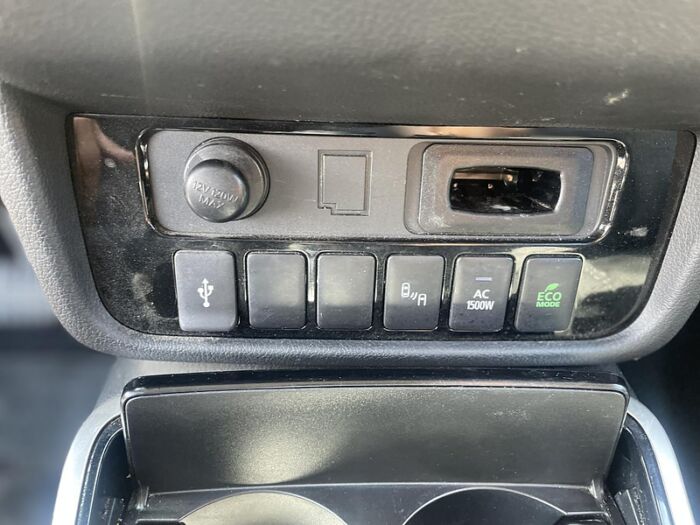 Mitsubishi Outlander PHEV SE S-AWC ANGLE MORT/CARPLAY/SIEGE CHAUFFANT – Image 22
