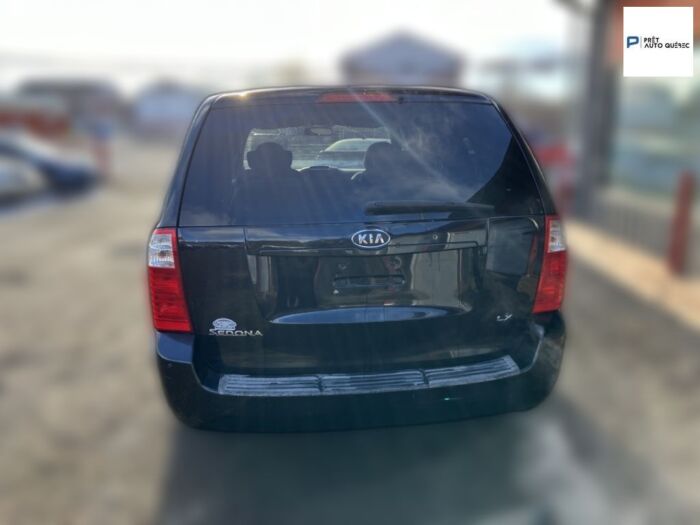 KIA Sedona LX - Image 9
