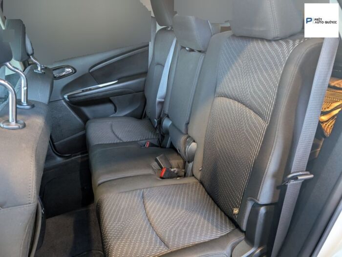 Dodge Journey SXT – Image 16