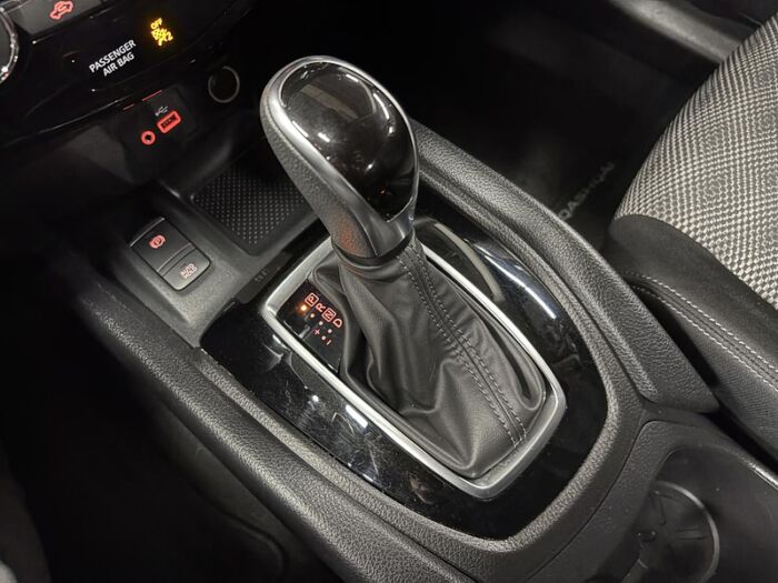 Nissan Qashqai SV – Image 33