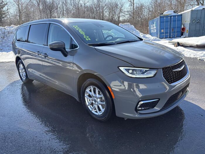 Chrysler Pacifica Touring L TA BLUETOOTH SIÈGES CHAUFFANT CAMÉRA – Image 6