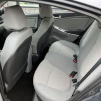 Hyundai Accent GL - Image 11
