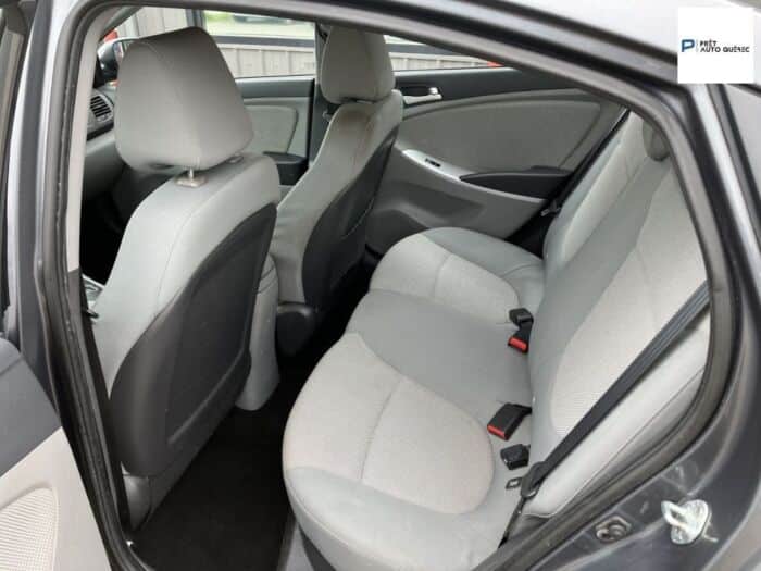 Hyundai Accent GL – Image 11
