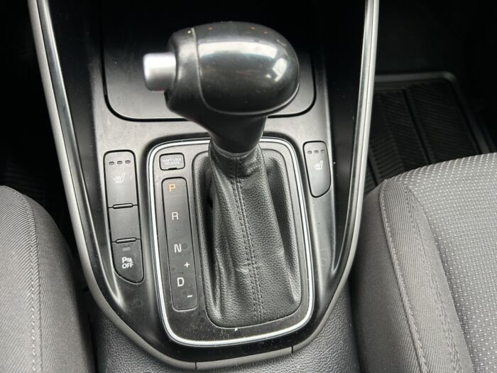 KIA Rondo - – Image 11