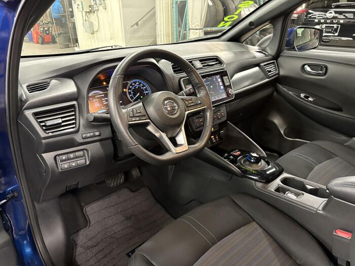 Nissan LEAF SV PLUS BLUETOOTH GPS CAMÉRA 360 BAS KILOMÉTRAGE – Image 25