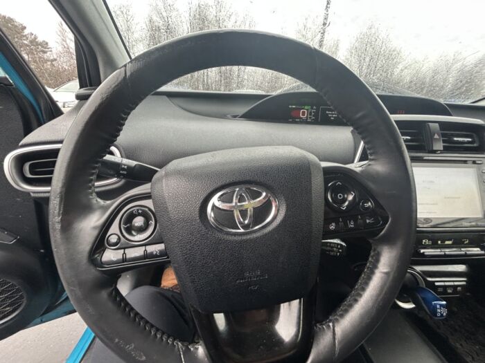 Toyota Prius Prime - – Image 11