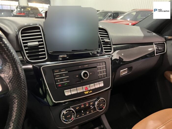 Mercedes-Benz GLE GLE 400 – Image 15