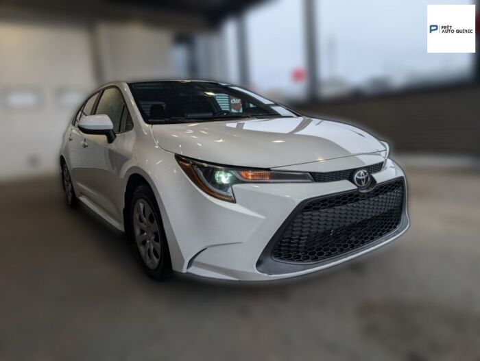Toyota Corolla LE – Image 3