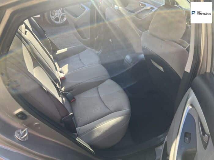 Hyundai Elantra L – Image 10