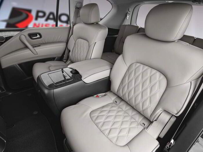Nissan Armada Platine – Image 10