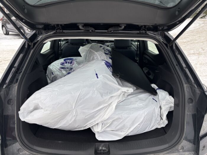 Chevrolet Bolt EUV Premier – Image 7