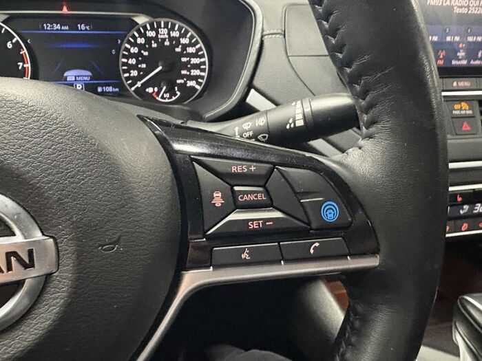 Nissan Altima 2.5 SV AWD BLUETOOTH TOIT CAMÉRA BAS KILOMÈTRE – Image 23