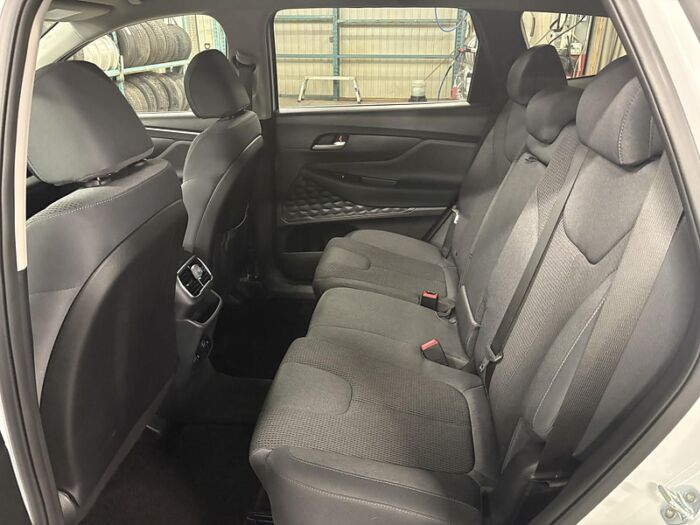 Hyundai Santa Fe 2.0T PREF. AWD/ BAS KILOM /JAMAIS ACCIDENTÉ/A VOIR – Image 32