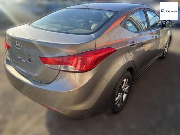 Hyundai Elantra L – Image 5