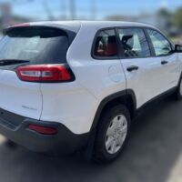 Jeep Cherokee Sport - Image 5