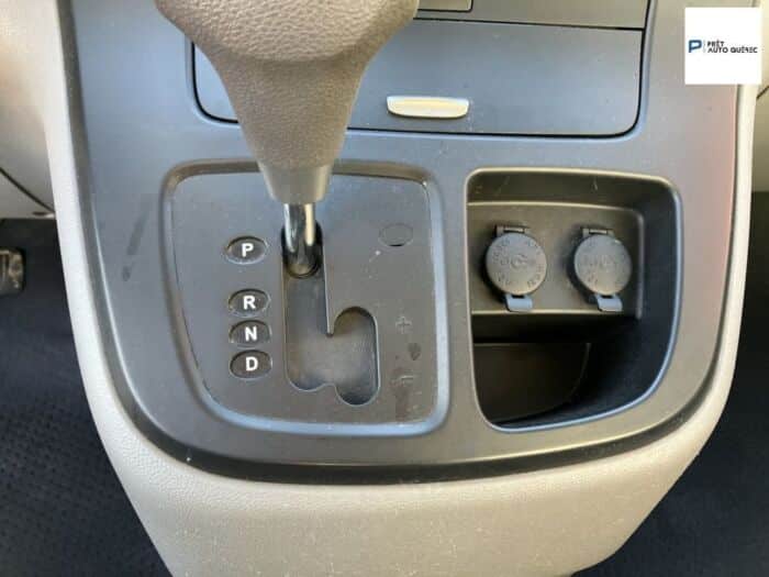 KIA Sedona LX - Image 17