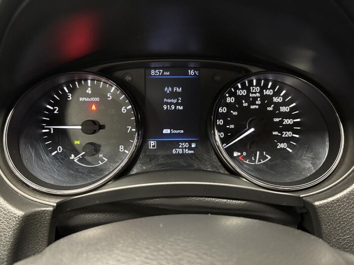 Nissan Qashqai SV – Image 12
