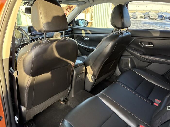 Nissan Sentra SR PRIVILÈGE BLUETOOTH TOIT CUIR  CAMÉRAS 360 – Image 29