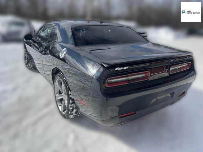 Dodge Challenger SXT – Image 8