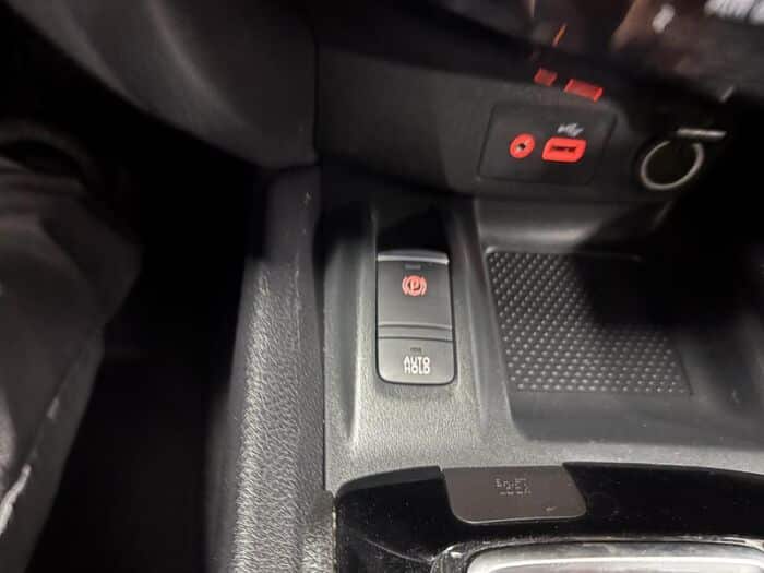 Nissan Qashqai SV – Image 34
