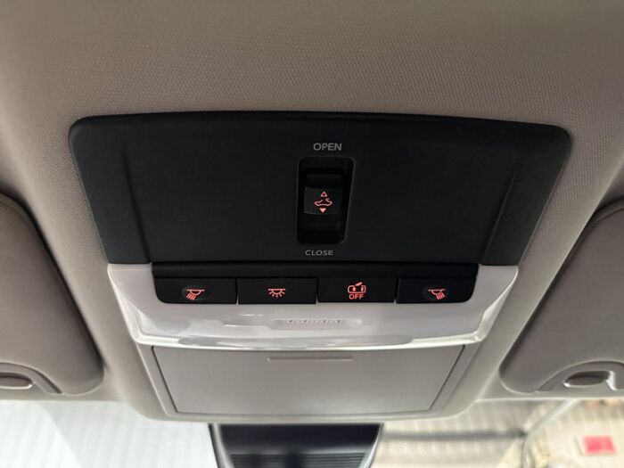 Nissan Altima 2.5 SV AWD BLUETOOTH TOIT CAMÉRA BAS KILOMÈTRE – Image 42