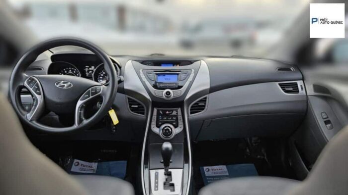 Hyundai Elantra GL – Image 7