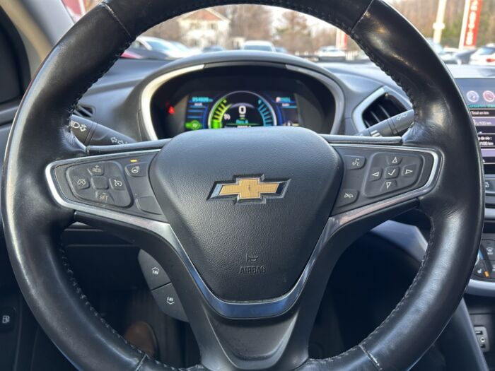 Chevrolet Volt LT – Image 11