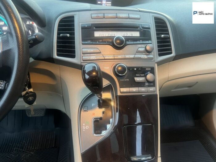 Toyota Venza - – Image 14