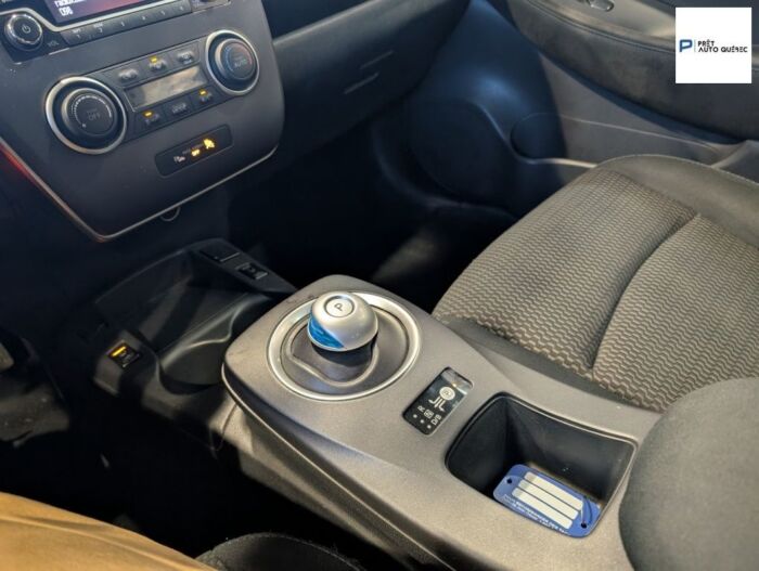 Nissan Leaf SV - Image 16