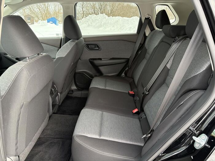 Nissan Rogue S TI BLUETOOTH CAMÉRA SIÈGES CHAUFFANT – Image 13