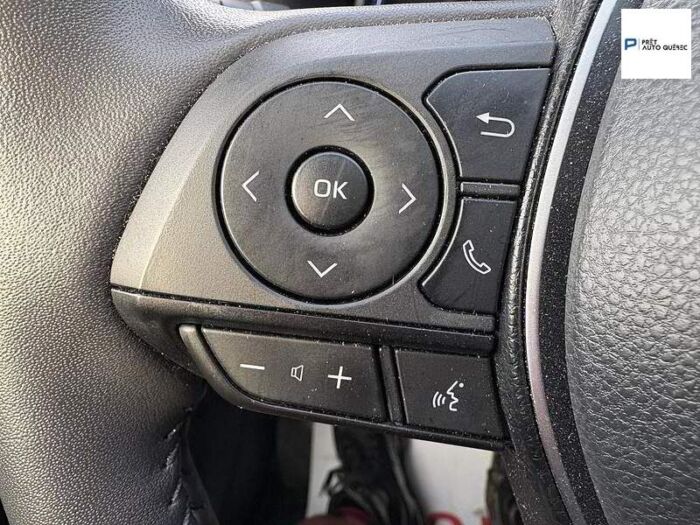 Toyota RAV4 Hybrid Limited AWD – Image 15