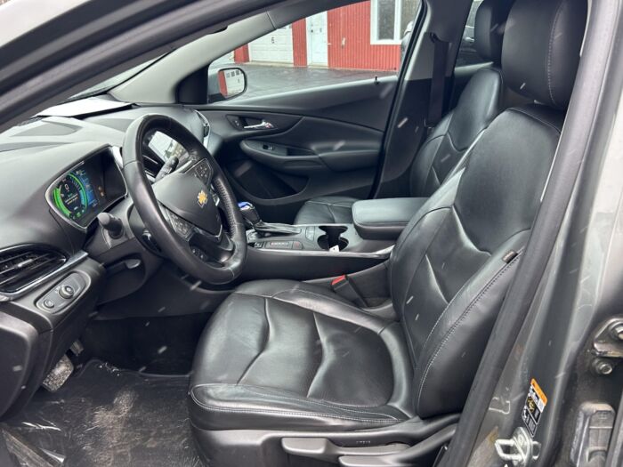 Chevrolet Volt Premier – Image 11