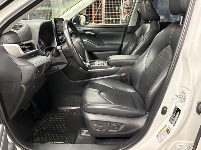 Toyota Highlander XLE TI BLUETOOTH CUIR TOIT CAMÉRA  GPS – Image 11