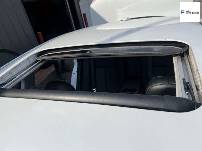 Nissan Sentra SL – Image 16