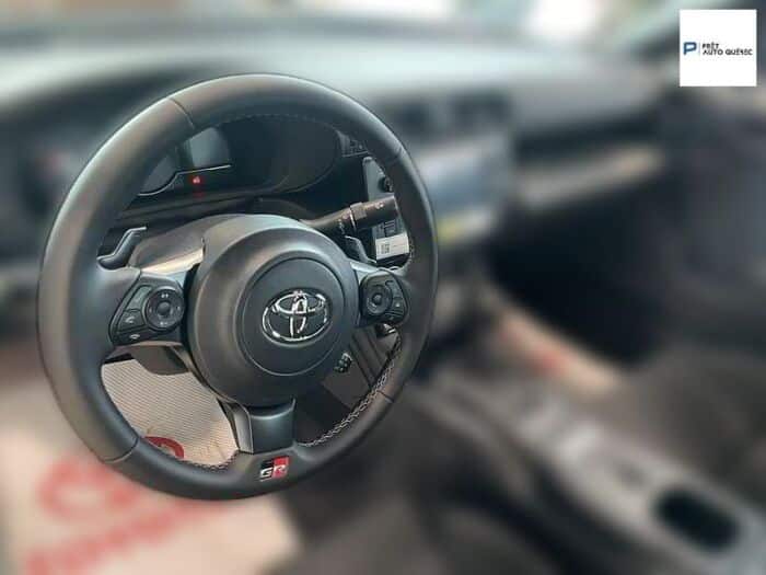 Toyota GR86 - VÉHICULE NEUF – Image 10