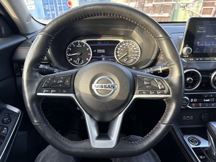Nissan Sentra SR PRIVILÈGE BLUETOOTH TOIT CUIR  CAMÉRAS 360 – Image 22