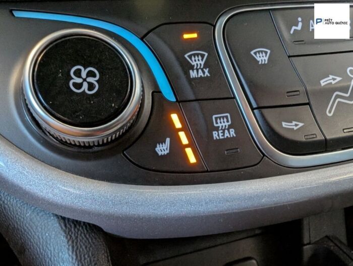 Chevrolet Volt LT – Image 15