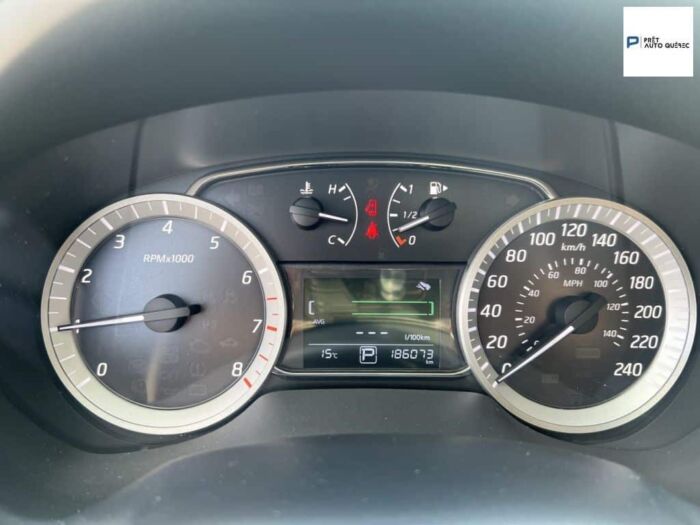 Nissan Sentra SL – Image 13