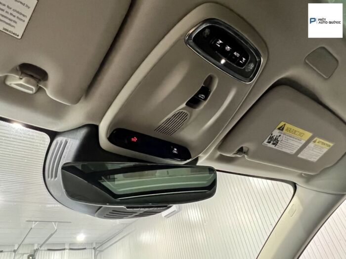Volvo XC60 Momentum – Image 18