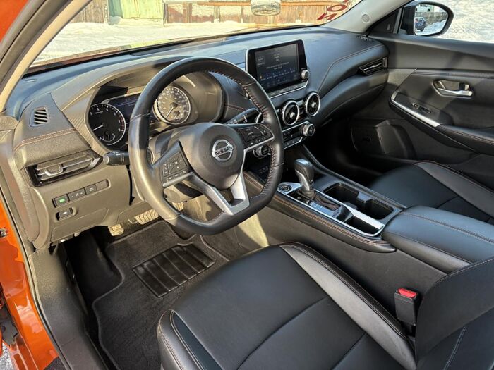 Nissan Sentra SR PRIVILÈGE BLUETOOTH TOIT CUIR  CAMÉRAS 360 – Image 21