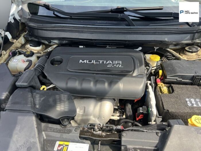 Jeep Cherokee Sport – Image 15