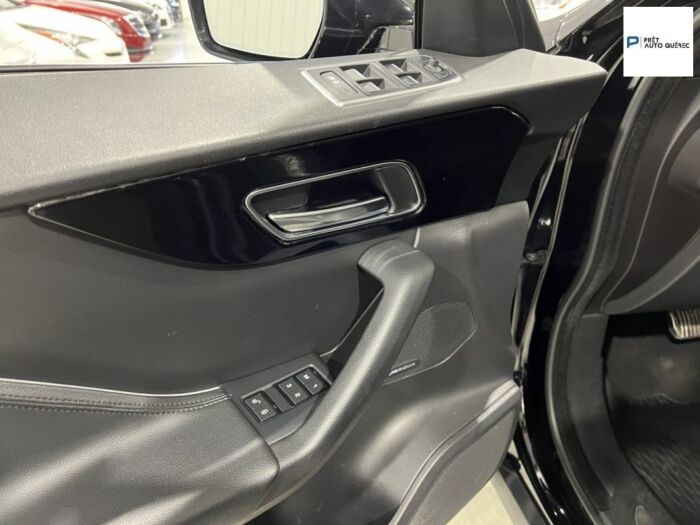 Jaguar F-PACE Premium – Image 9