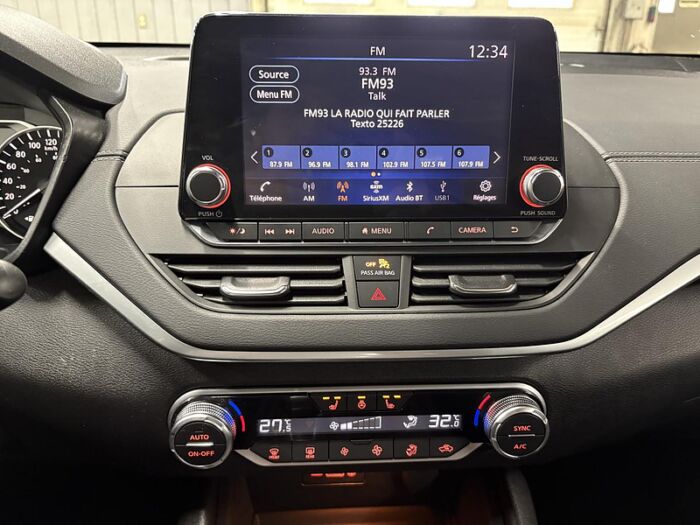 Nissan Altima 2.5 SV AWD BLUETOOTH TOIT CAMÉRA BAS KILOMÈTRE – Image 24