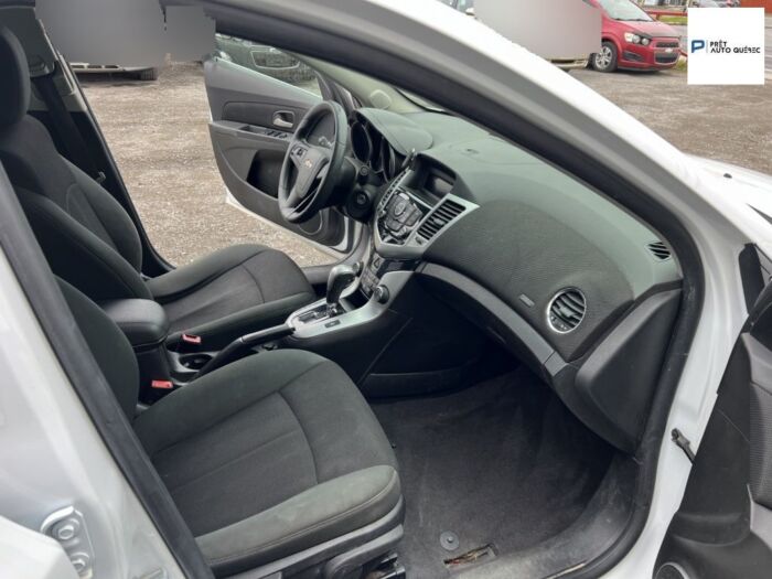 Chevrolet Cruze LT turbo avec 1SA - Image 10