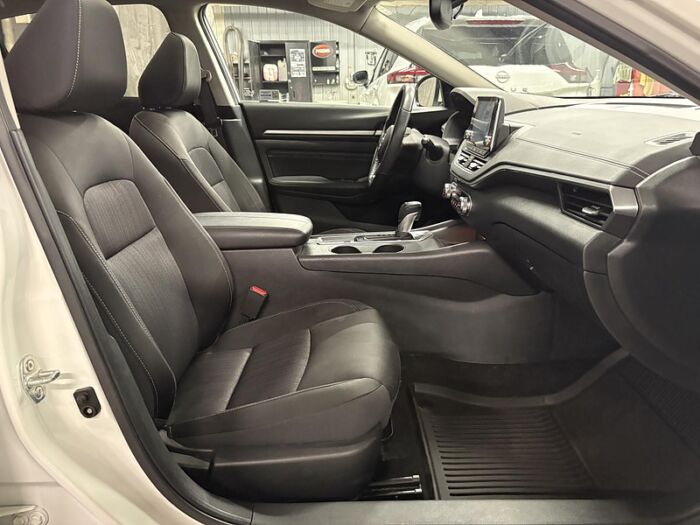 Nissan Altima 2.5 SV AWD BLUETOOTH TOIT CAMÉRA BAS KILOMÈTRE – Image 26