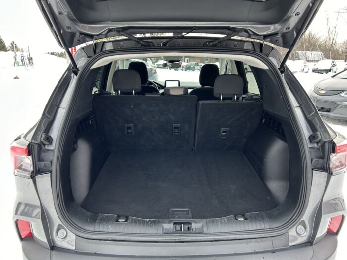 Ford Escape Plug-in SE hybride rechargeable – Image 9