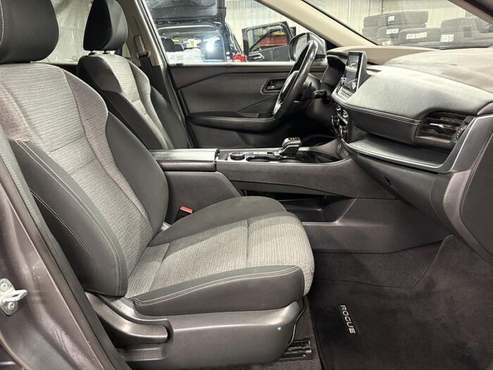 Nissan Rogue S TI BLUETOOTH CAMÉRA SIÈGES CHAUFFANT – Image 12