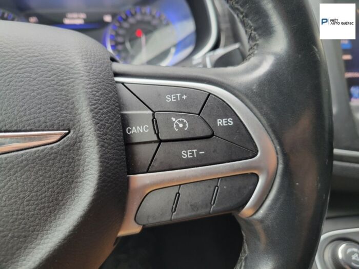 Chrysler 200 C – Image 13